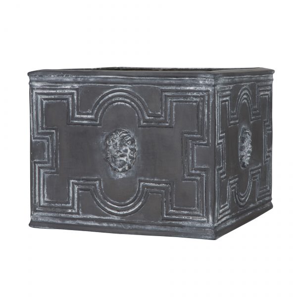 Planter Elizabethan