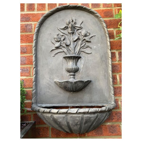 F002 Fountain